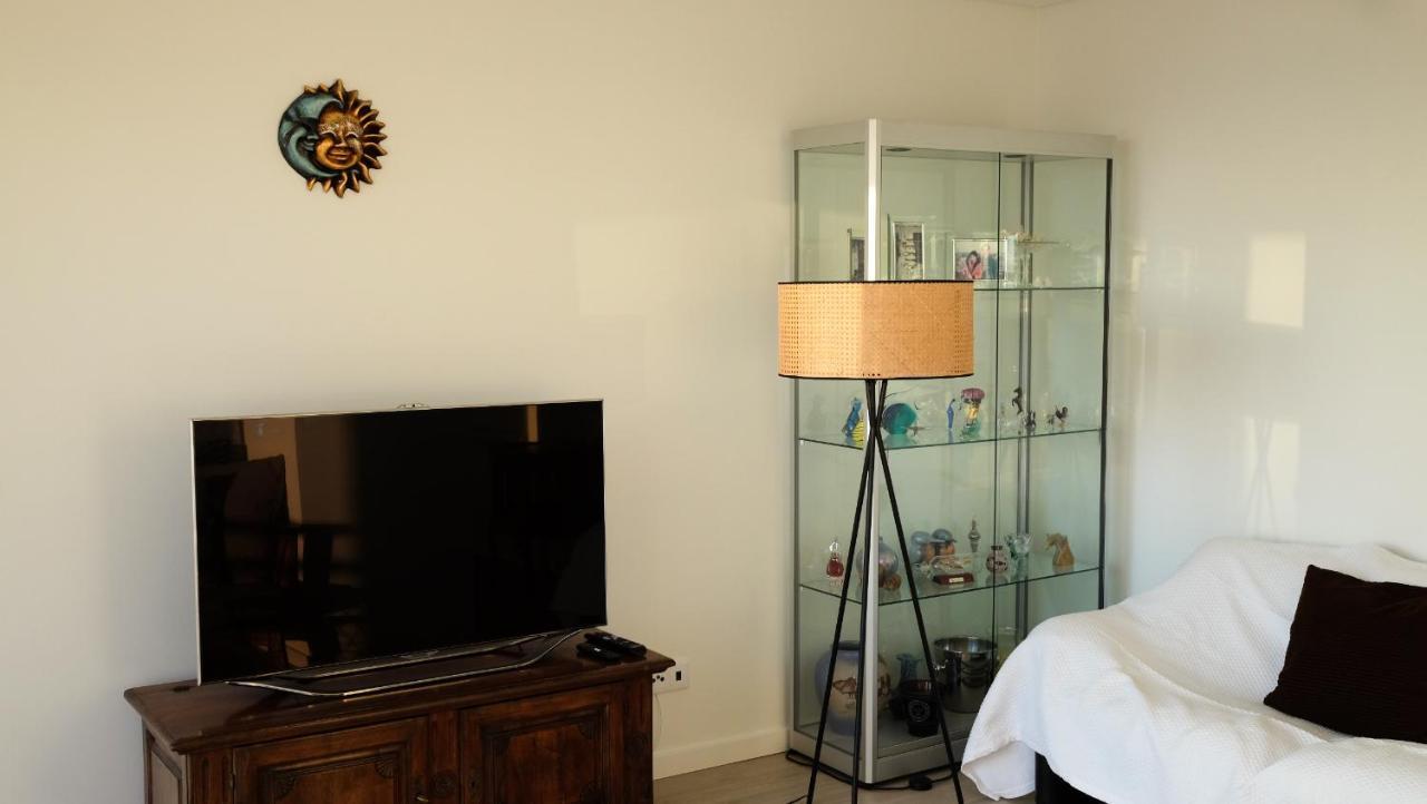 Apartment Oasis *